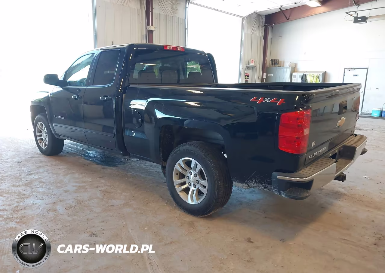 2018 Chevrolet Silverado 1500 1Lt VIN:1GCVKREH7JZ215326 - 3