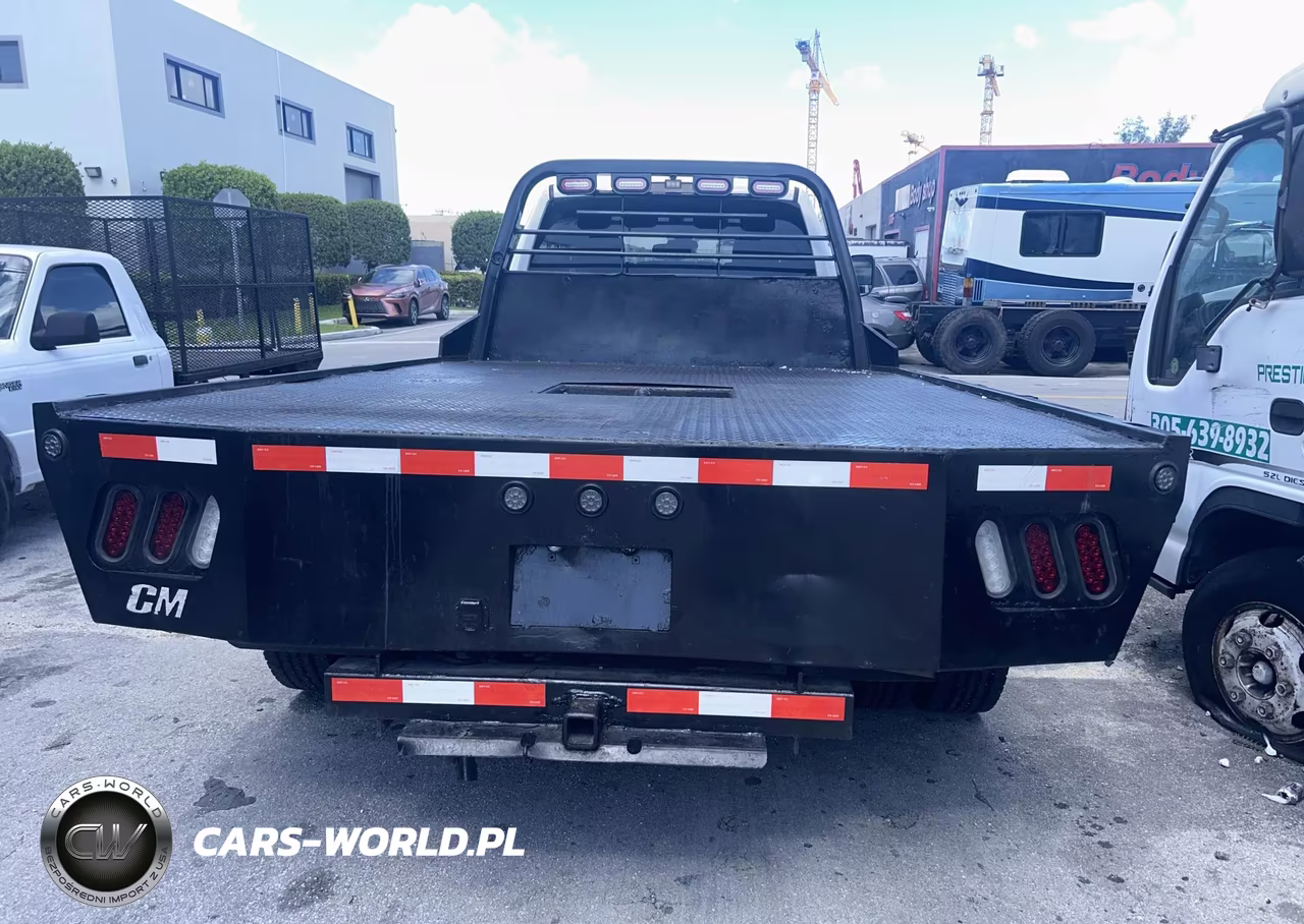 2018 Ram 5500 White VIN:3C7WRNFL4JG412310 - 8