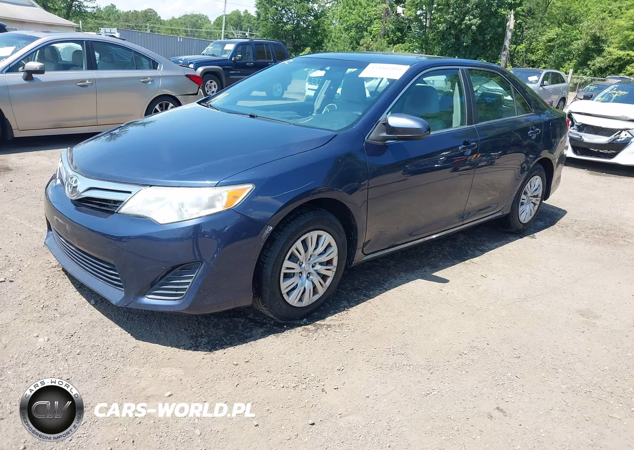 2014 Toyota Camry Le VIN:4T4BF1FK2ER411682 - 2