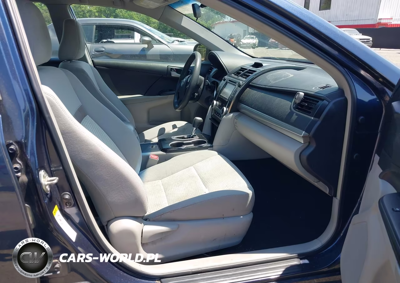 2014 Toyota Camry Le VIN:4T4BF1FK2ER411682 - 5