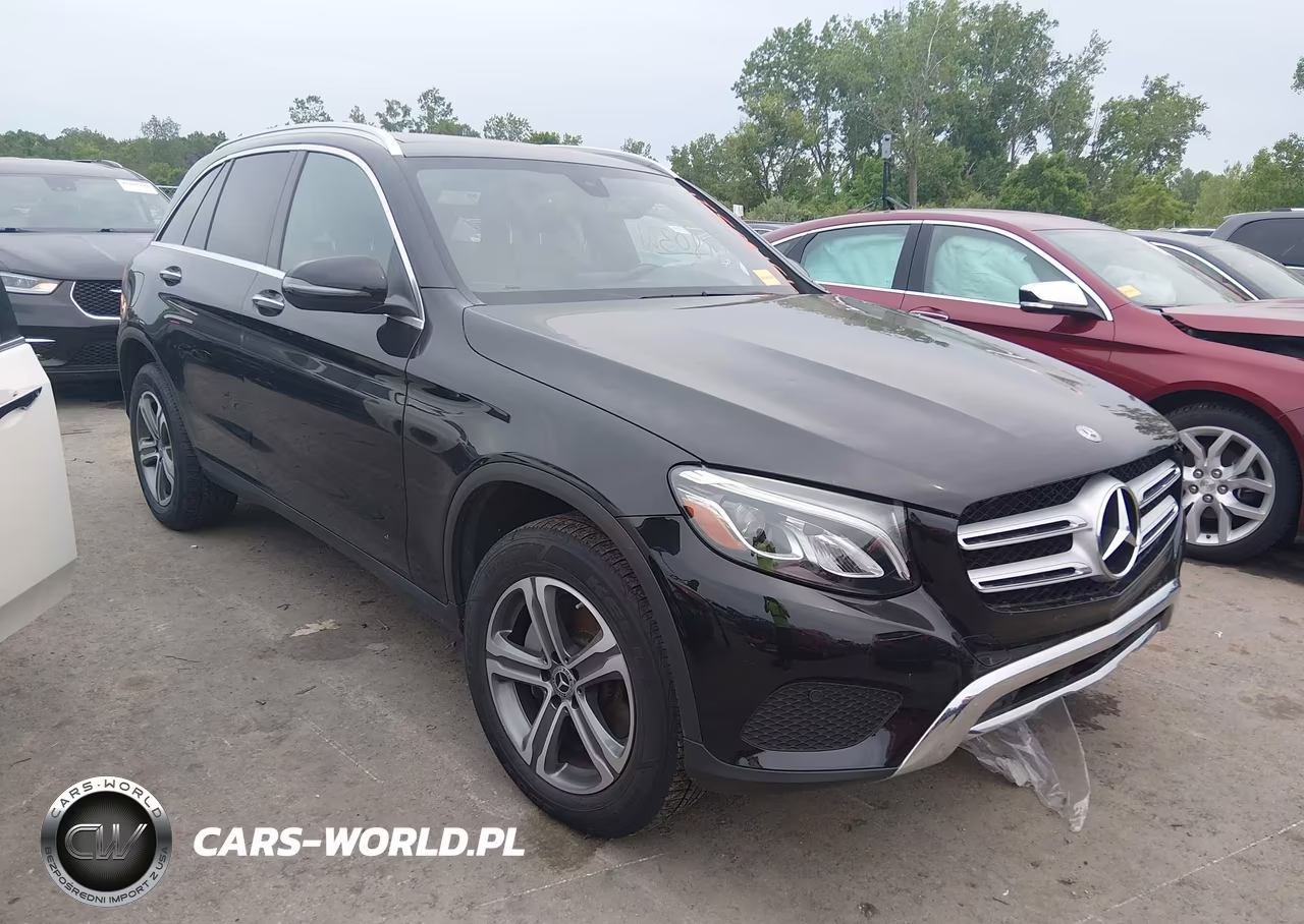 2019 Mercedes-Benz Glc 300 4Matic – zdjęcie 1 z 17