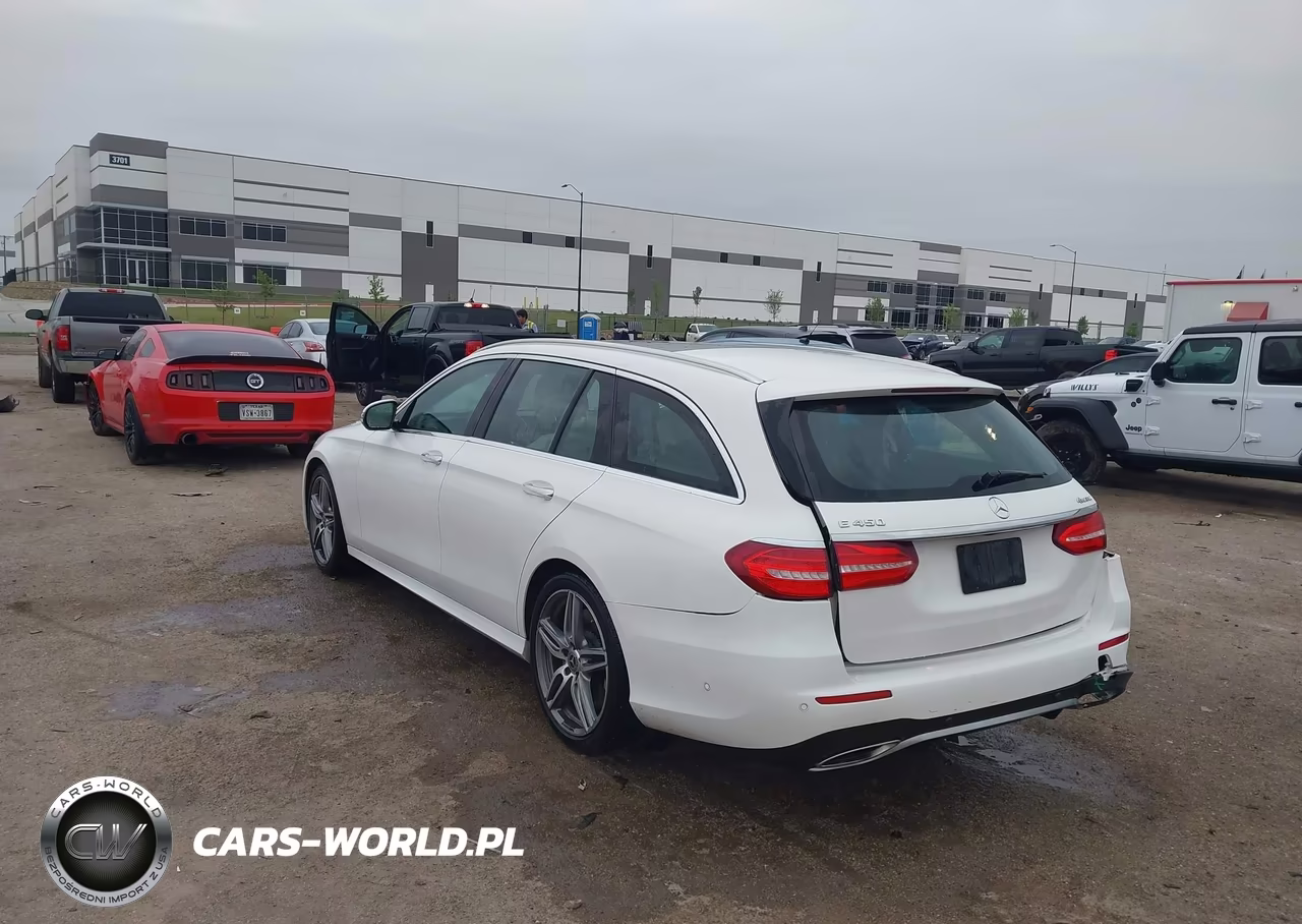2019 Mercedes-Benz E-Class E 450 VIN:WDDZH6JB0KA556153 - 3