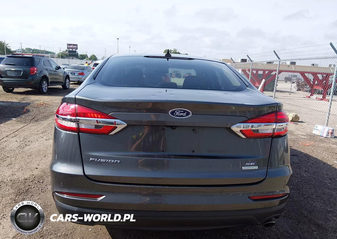 2019 Ford Fusion Se VIN:3FA6P0HD2KR198974 - 16