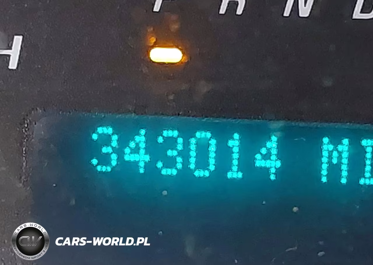 2010 Chevrolet Express 2500 Work Van VIN:1GCZGFBA1A1102558 - 7