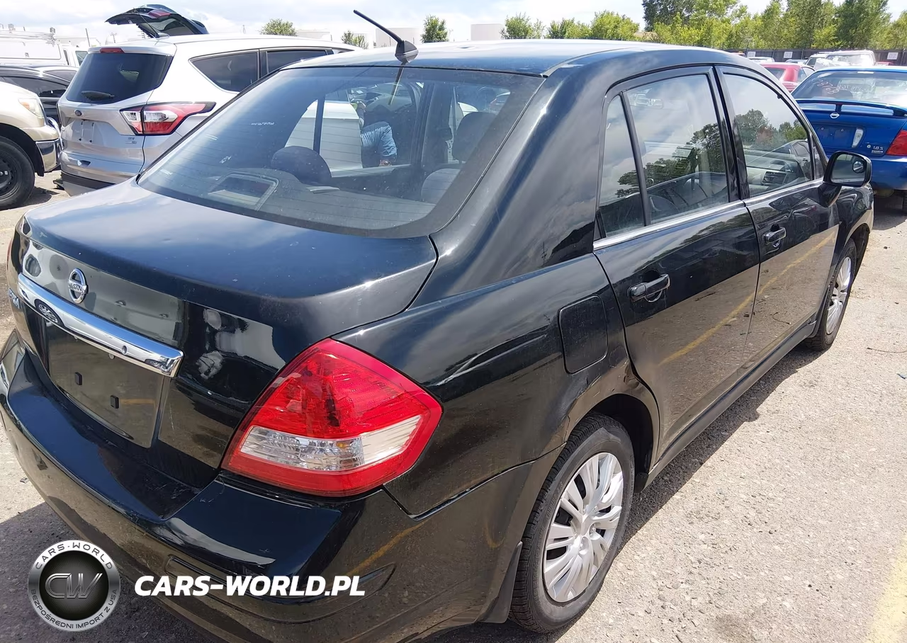 2009 Nissan Versa 1.8S VIN:3N1BC11E29L352466 - 4