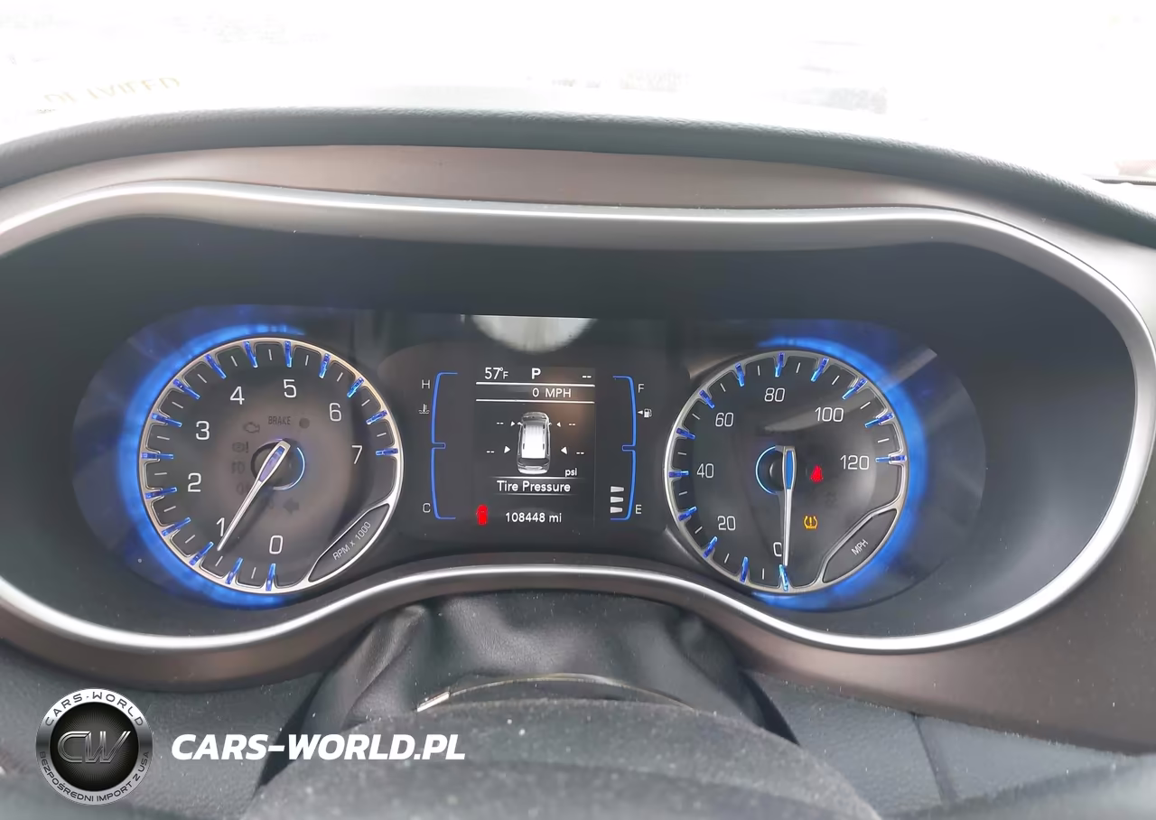 2020 Chrysler Voyager Lxi VIN:2C4RC1DG2LR216146 - 7