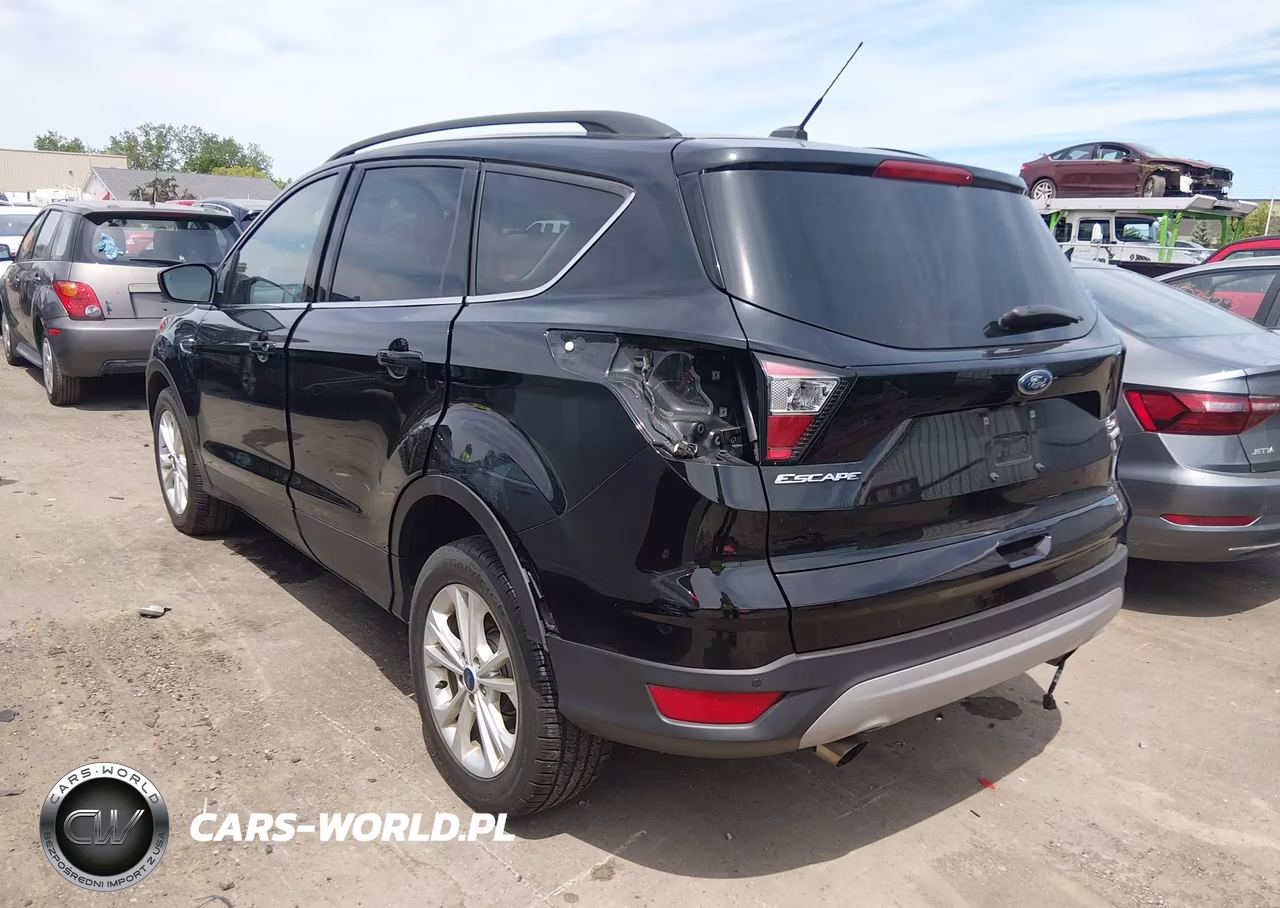 2017 Ford Escape Se VIN:1FMCU0GD4HUD38723 - 3
