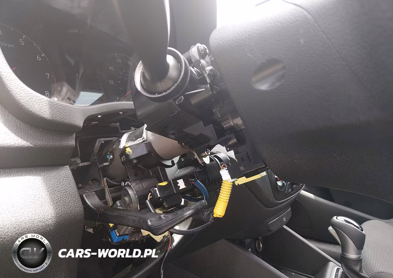 2019 Hyundai Accent Se VIN:3KPC24A37KE080821 - 12
