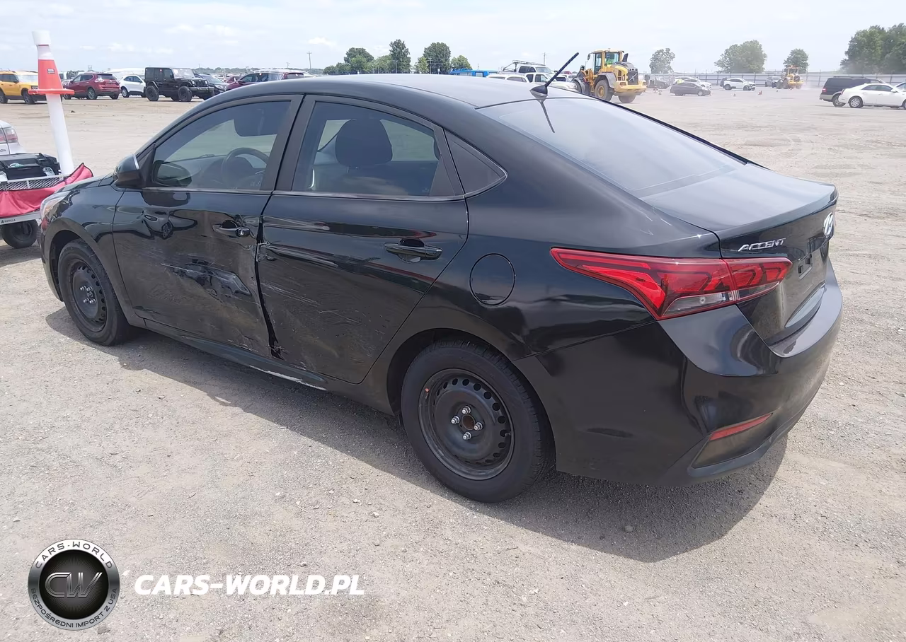 2019 Hyundai Accent Se VIN:3KPC24A37KE080821 - 3