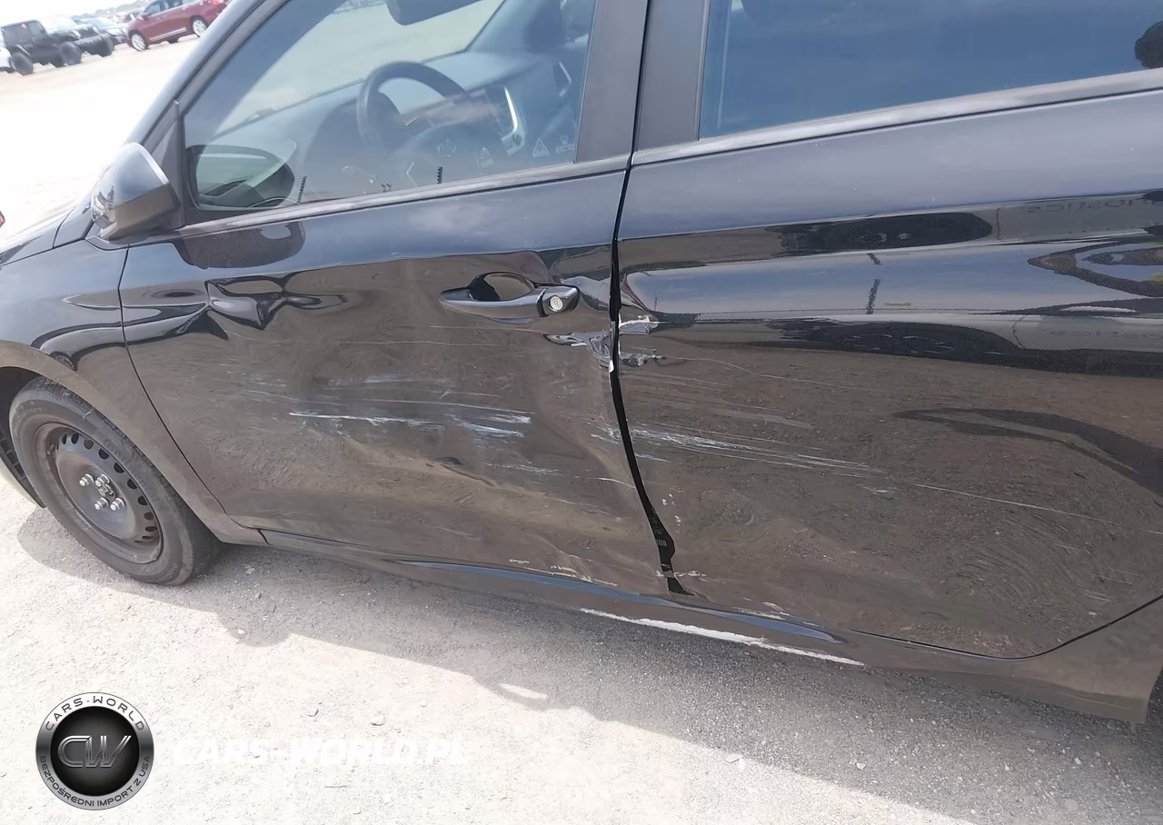 2019 Hyundai Accent Se VIN:3KPC24A37KE080821 - 6