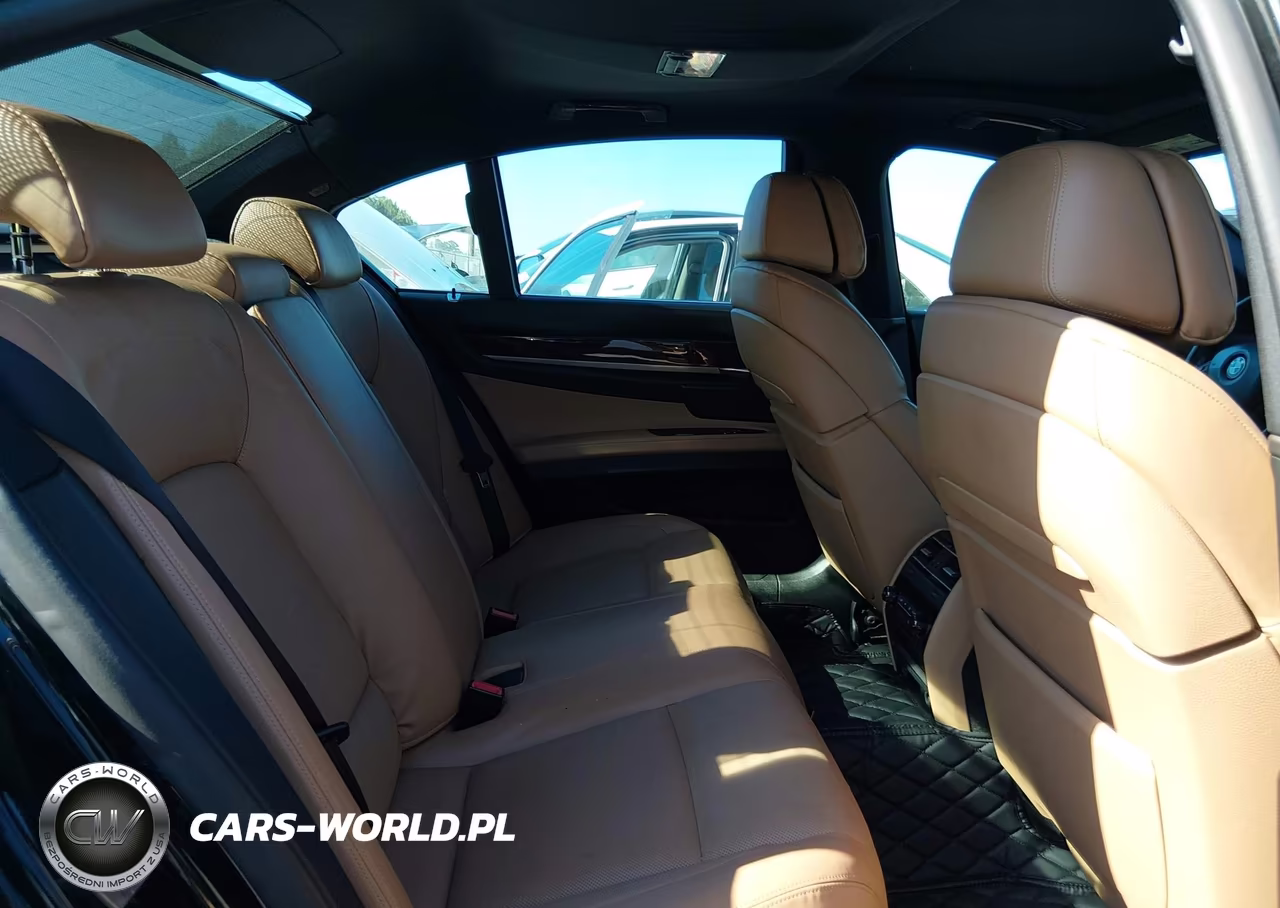 2011 BMW 750I VIN:WBAKA8C50BCY37356 - 8