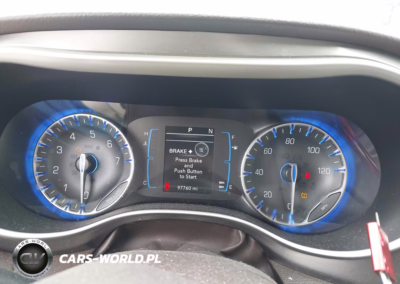 2017 Chrysler Pacifica Touring-L VIN:2C4RC1BG3HR512528 - 7