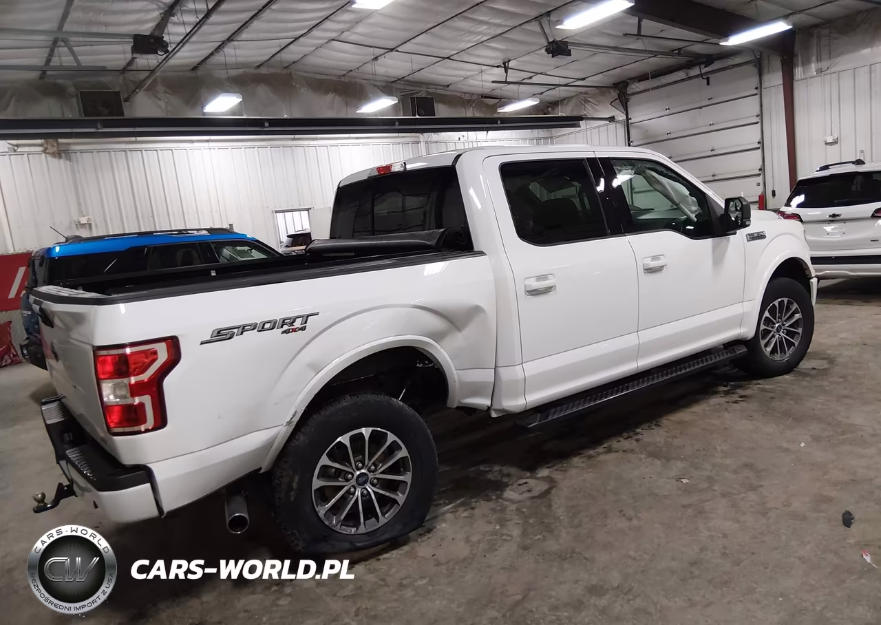 2018 Ford F-150 Xlt VIN:1FTEW1EG2JKE56264 - 4