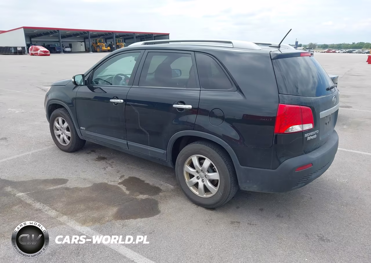 2013 Kia Sorento Lx V6 VIN:5XYKTDA20DG376480 - 3