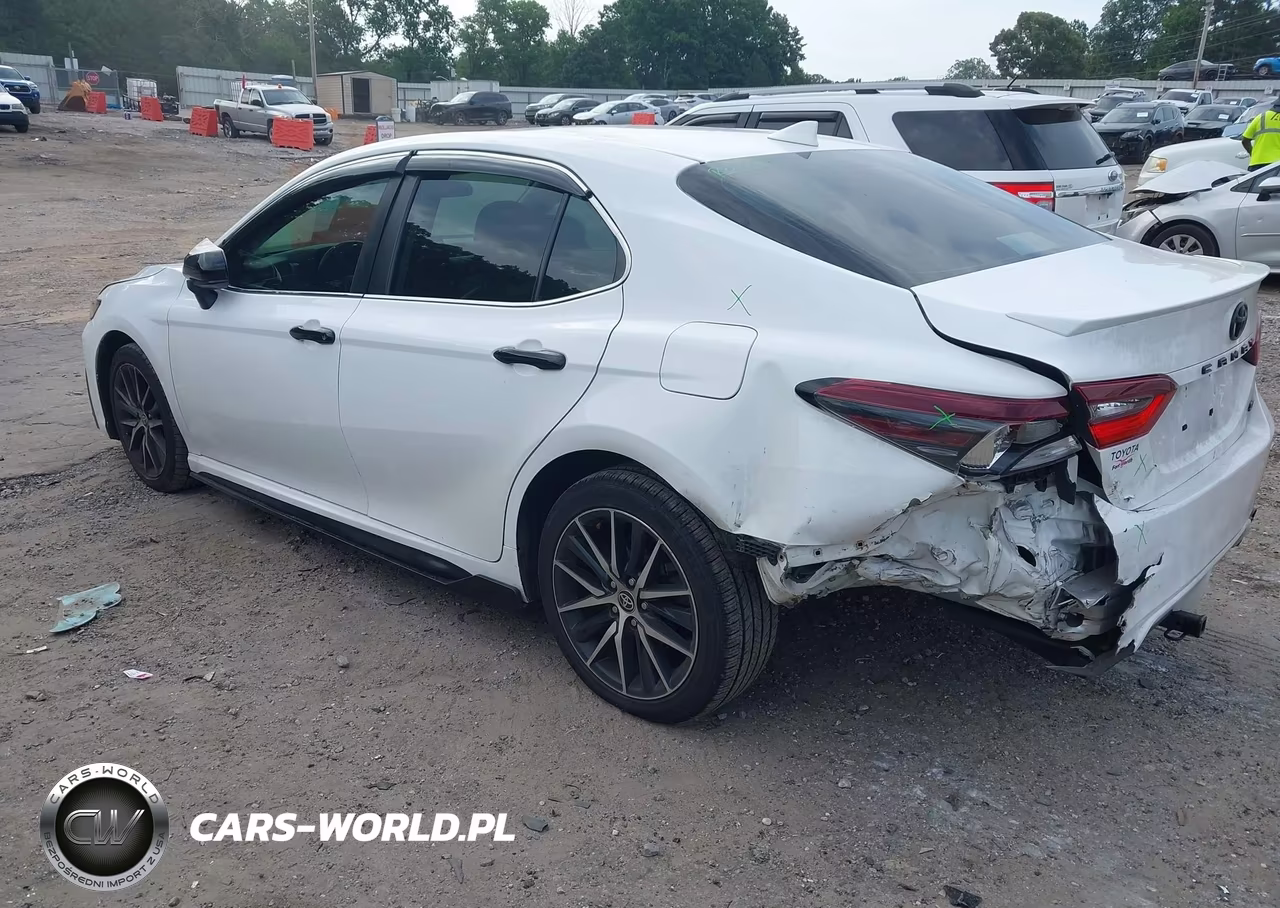 2021 Toyota Camry Se VIN:4T1G11AK0MU607415 - 3
