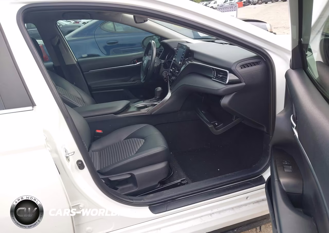 2021 Toyota Camry Se VIN:4T1G11AK0MU607415 - 5