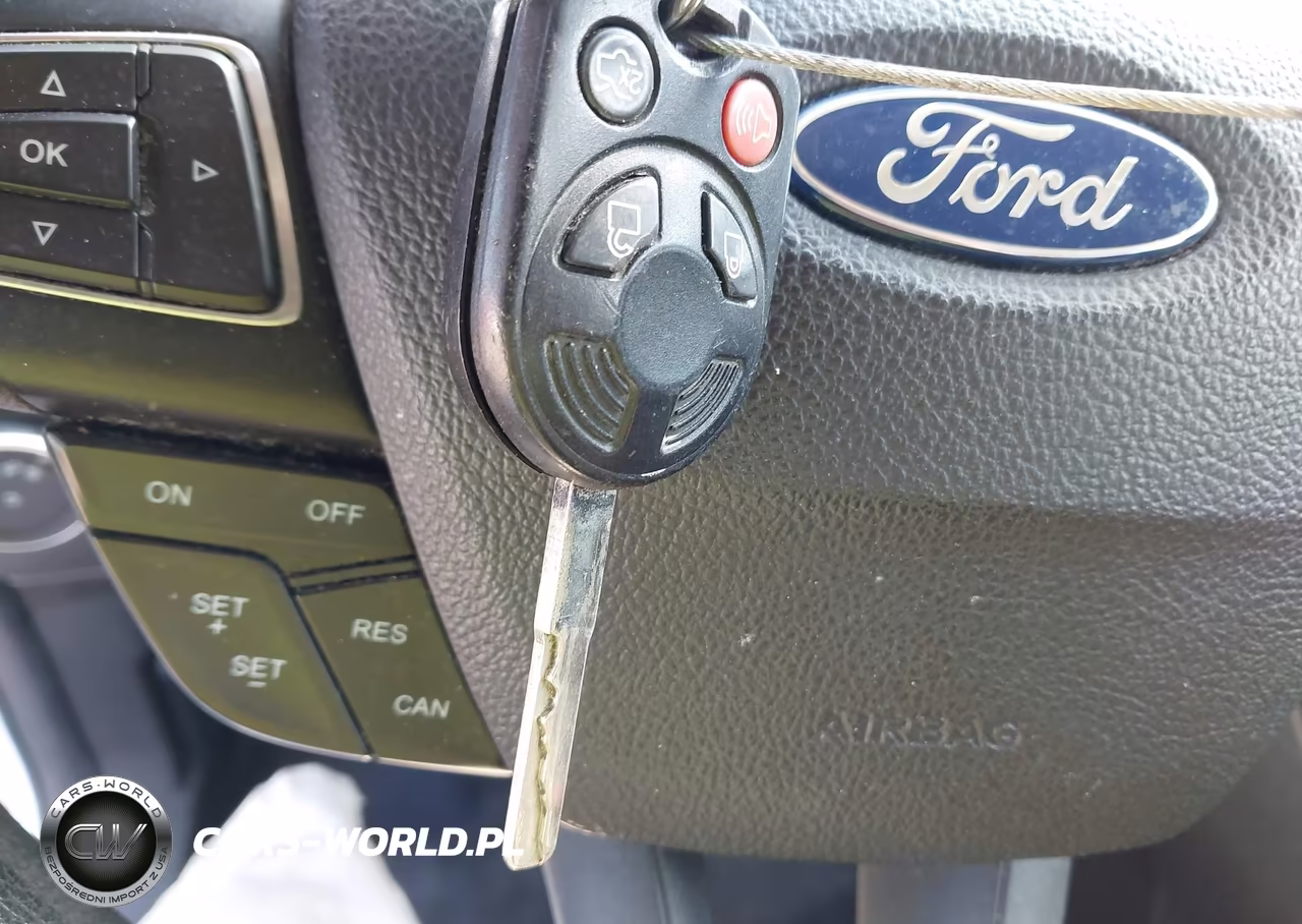 2016 Ford Focus Se VIN:1FADP3F21GL250384 - 11