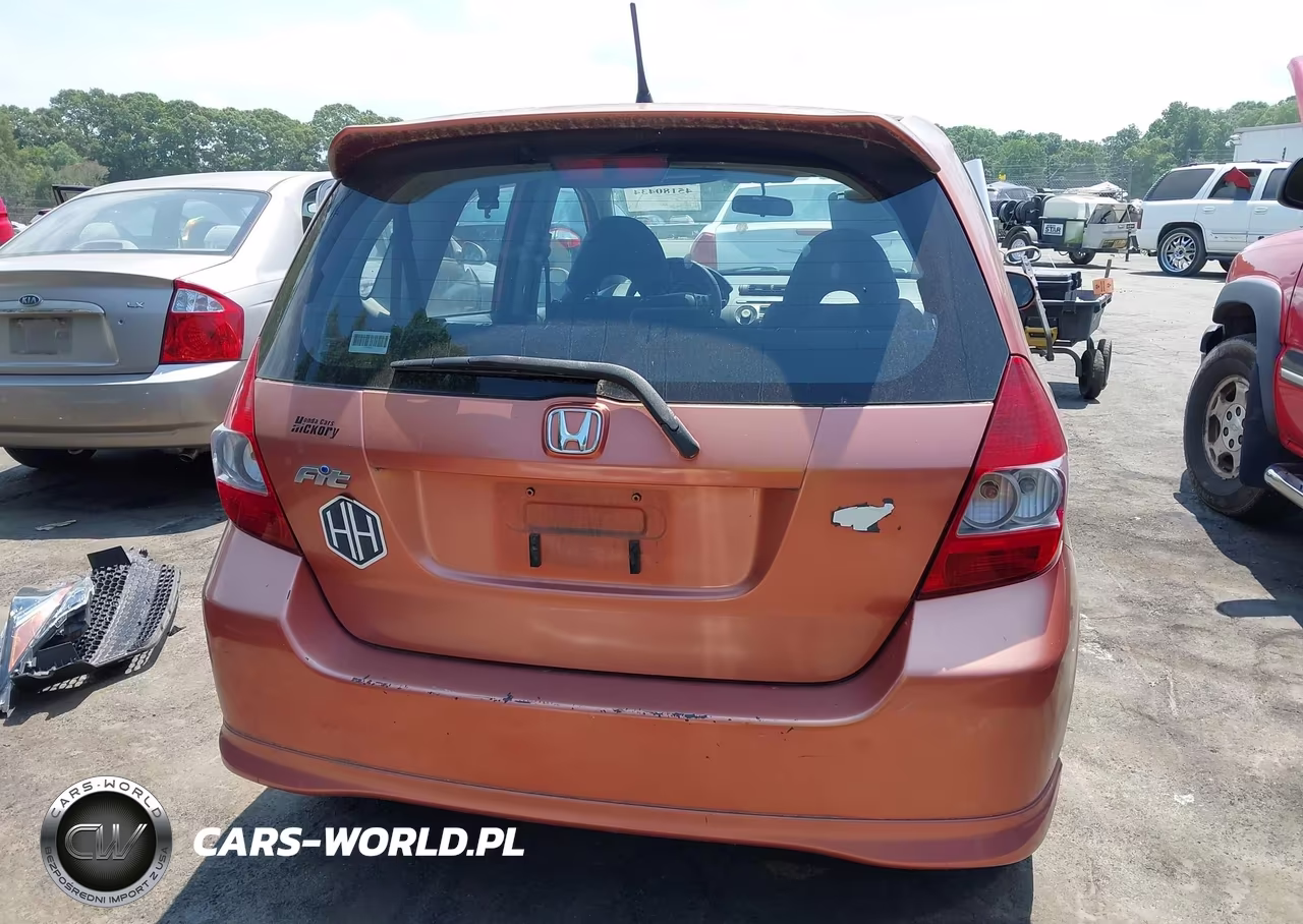 2007 Honda Fit Sport VIN:JHMGD386X7S025451 - 16