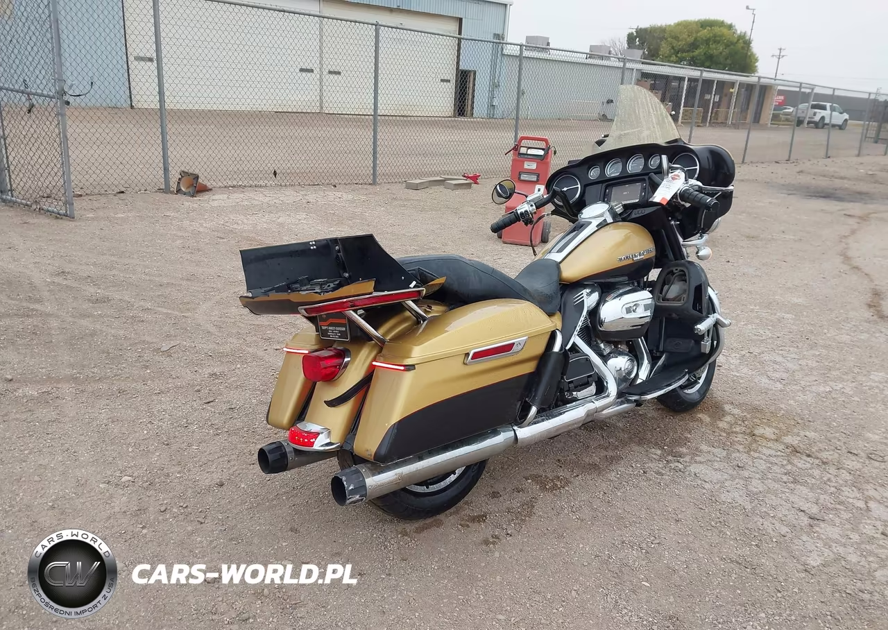 2017 Harley-Davidson Flhtk Ultra Limited VIN:1HD1KED11HB625276 - 4