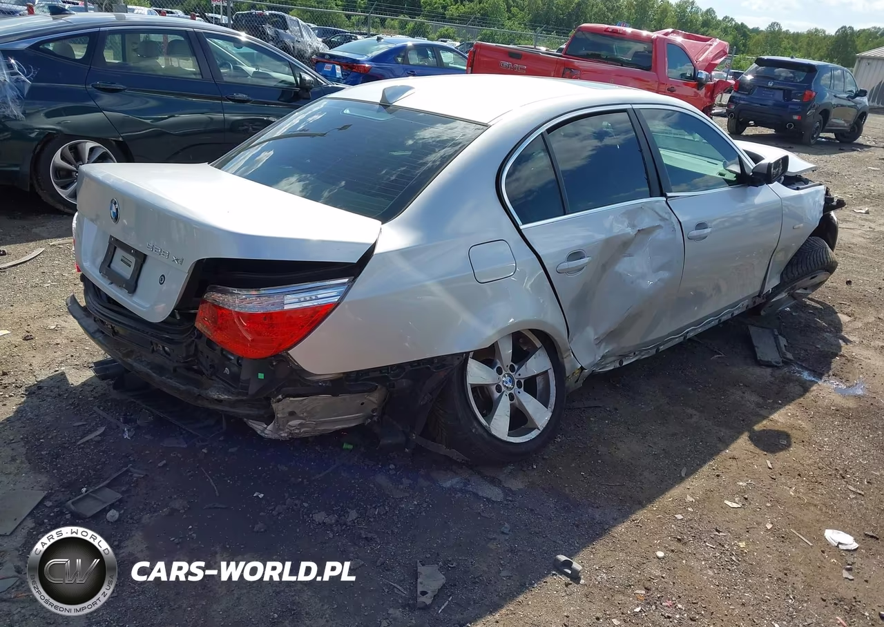 2008 BMW 528Xi VIN:WBANV13518CZ58205 - 4