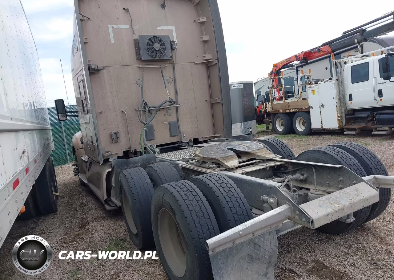 2019 Kenworth T680 VIN:1XKYD49X7KJ237472 - 3