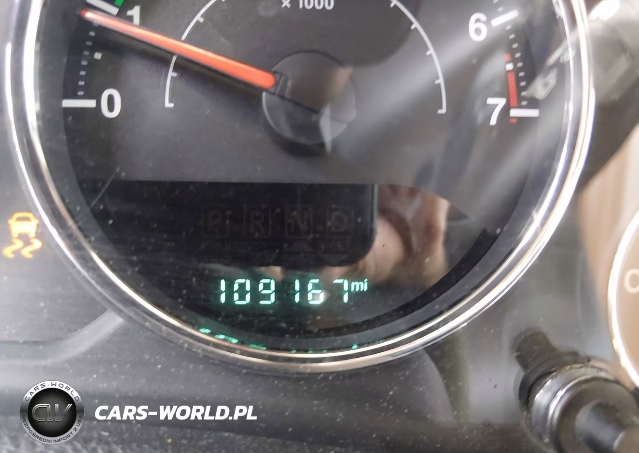 2017 Jeep Wrangler Unlimited Sahara 4X4 VIN:1C4HJWEG7HL752152 - 15