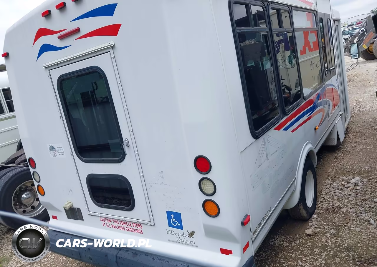 2009 Ford E-450 Cutaway VIN:1FDFE45P79DA83288 - 15
