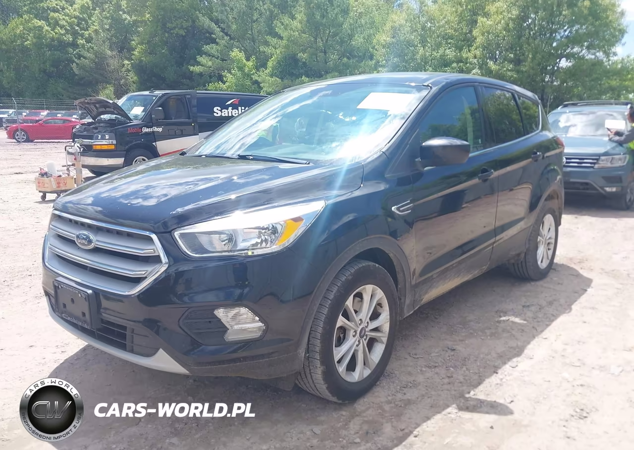 2019 Ford Escape Se VIN:1FMCU9GD2KUB14586 - 2