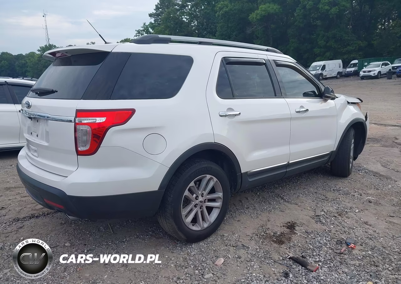 2012 Ford Explorer Xlt VIN:1FMHK7D87CGA30223 - 4