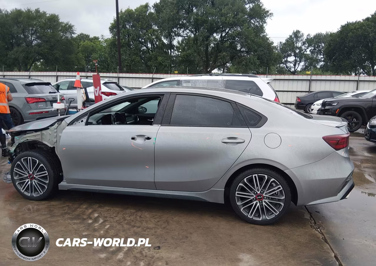 2023 Kia Forte Gt VIN:3KPF44AC2PE520474 - 15