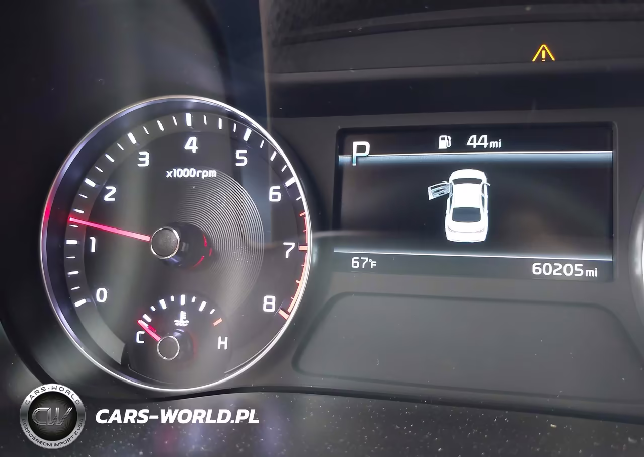 2023 Kia Forte Gt VIN:3KPF44AC2PE520474 - 7