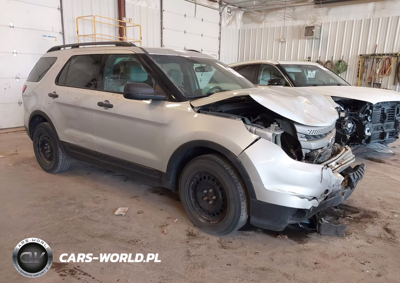 2014 Ford Explorer – zdjęcie 1 z 16