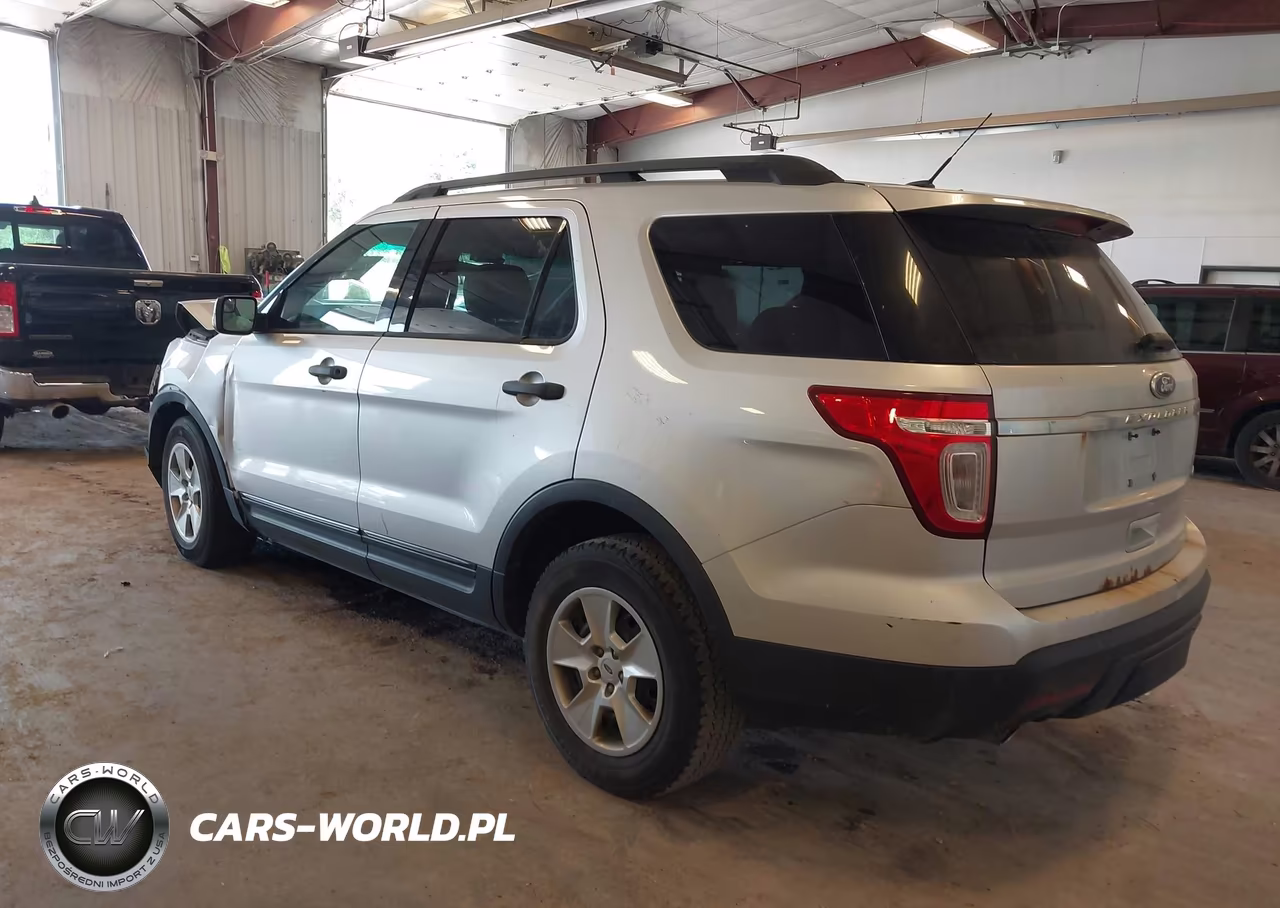 2014 Ford Explorer VIN:1FM5K7B8XEGB83591 - 3