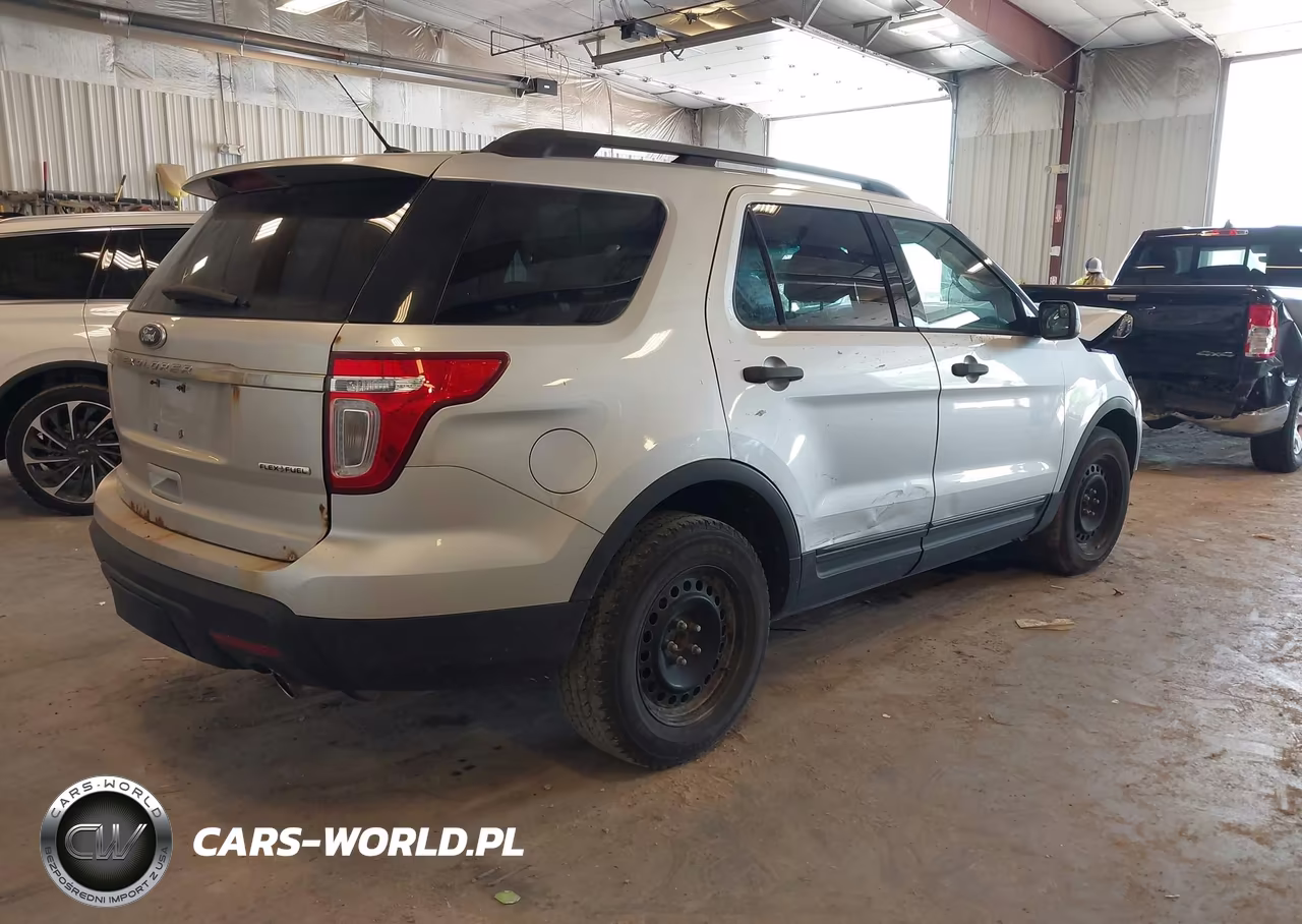 2014 Ford Explorer VIN:1FM5K7B8XEGB83591 - 4