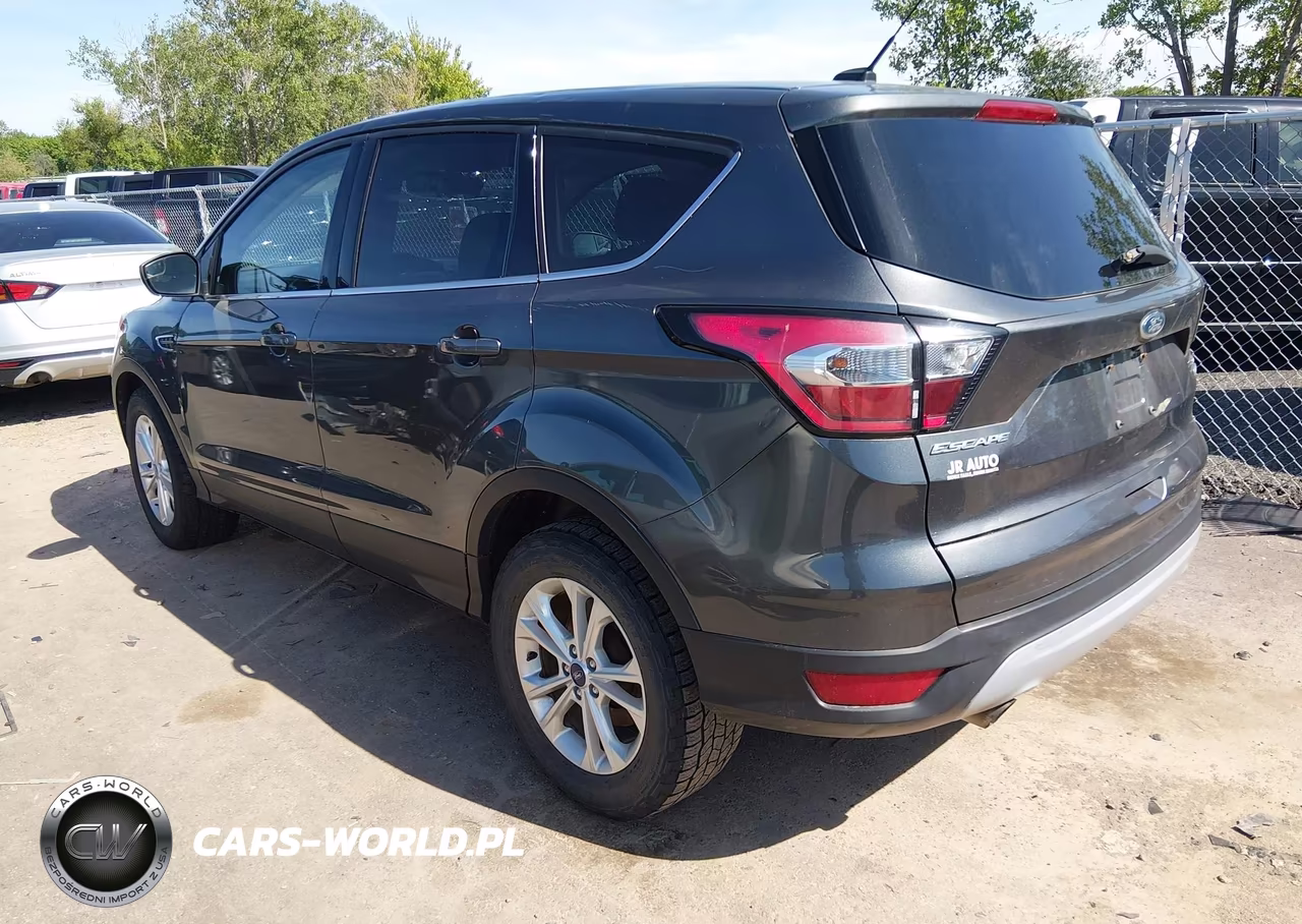 2017 Ford Escape Se VIN:1FMCU9GD1HUE76238 - 3