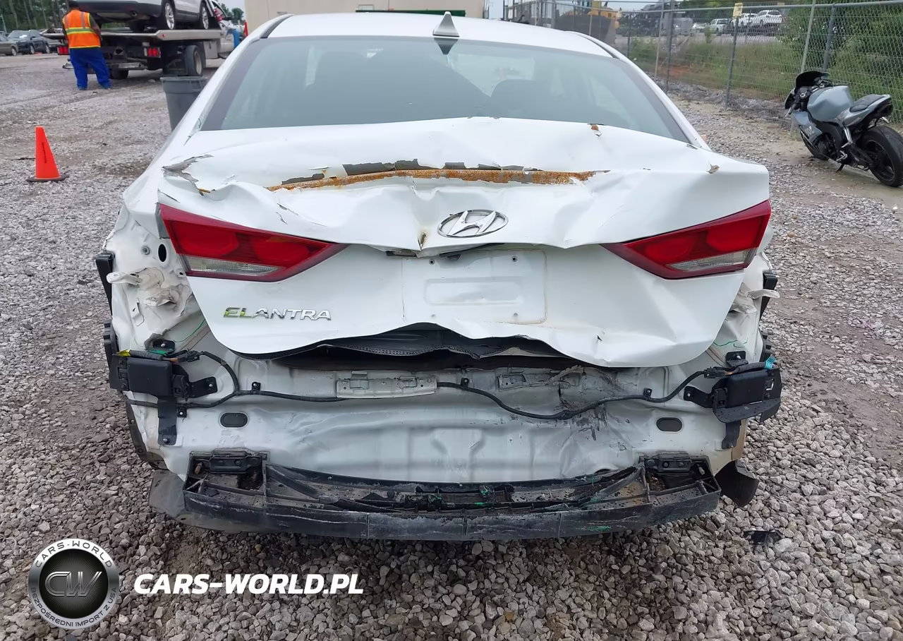 2018 Hyundai Elantra Sel VIN:5NPD84LFXJH374380 - 6