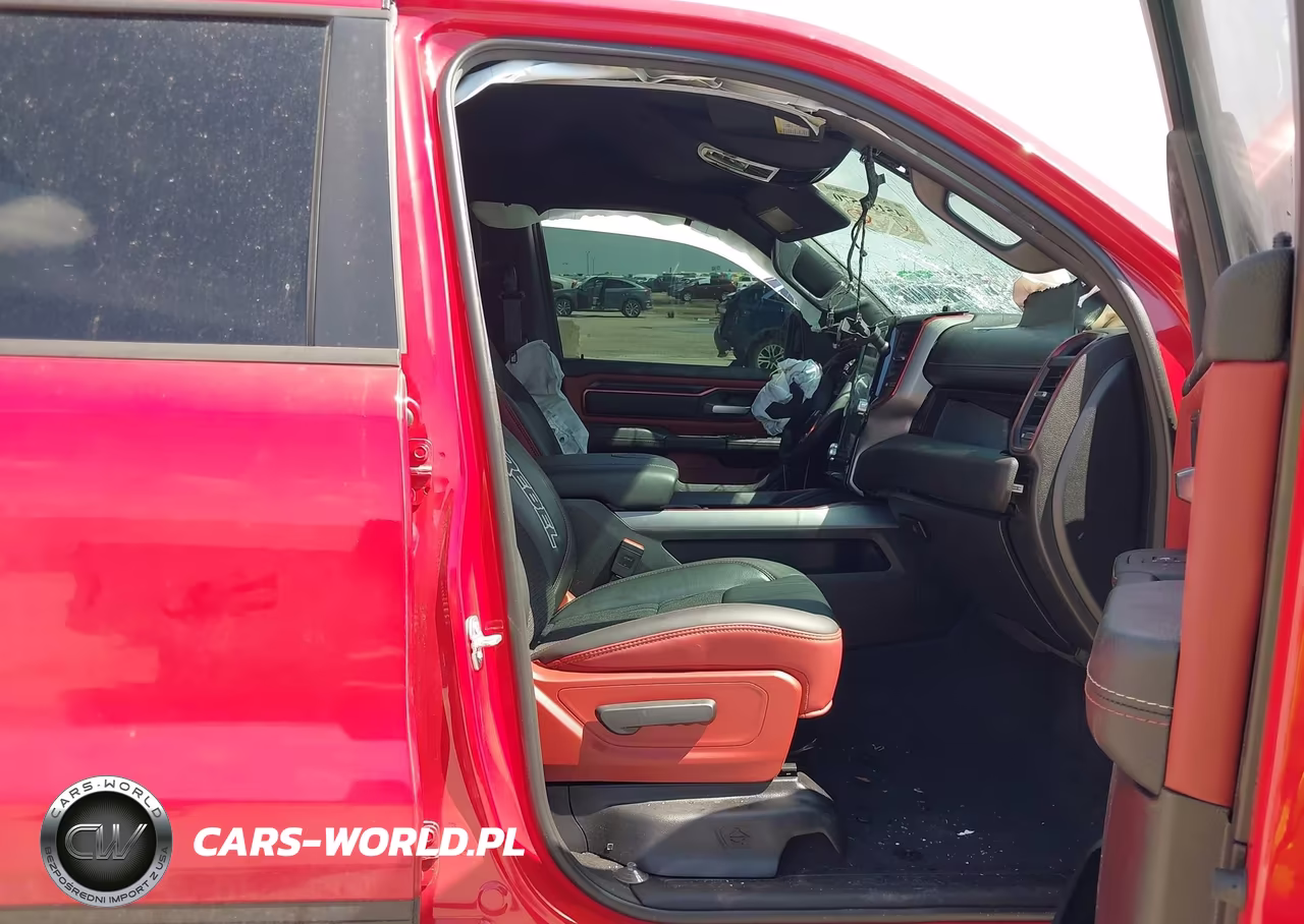2025 Ram 1500 Rebel 4X4 5'7 Box VIN:1C6SRFLP4SN761086 - 5