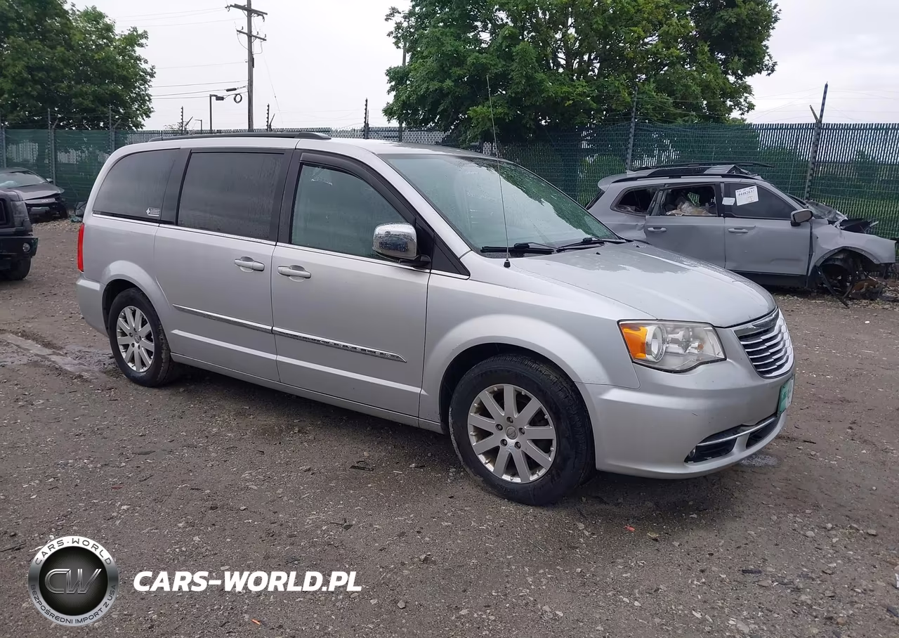 2011 Chrysler Town & Country Touring-L
