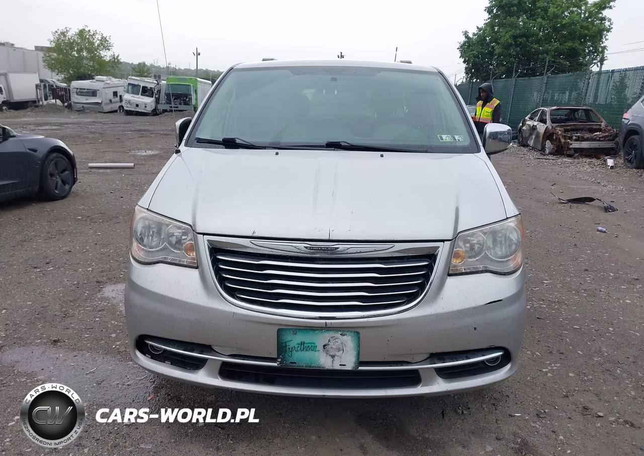2011 Chrysler Town & Country Touring-L VIN:2A4RR8DG7BR614971 - 11