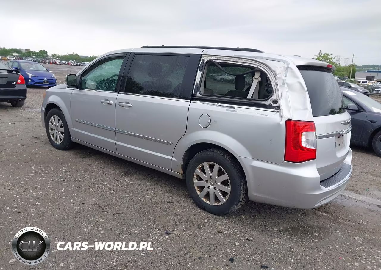 2011 Chrysler Town & Country Touring-L VIN:2A4RR8DG7BR614971 - 3
