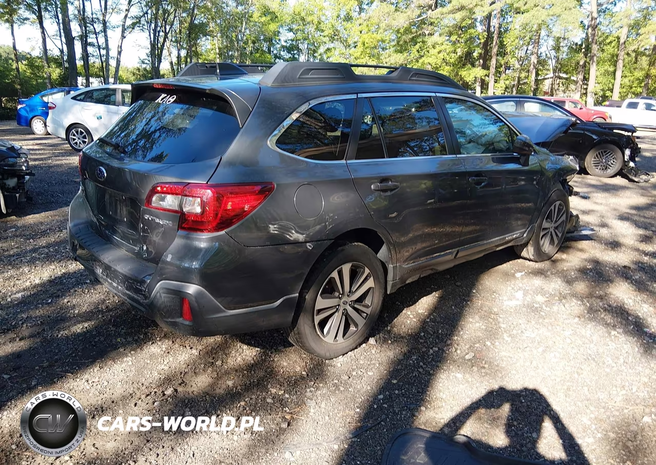 2019 Subaru Outback 2.5I Limited VIN:4S4BSAJC6K3229040 - 4