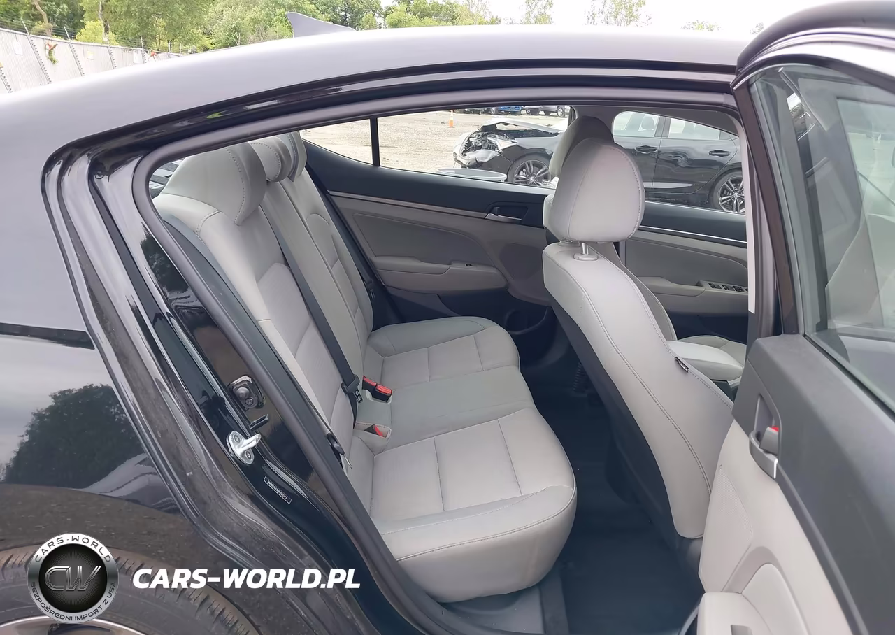 2017 Hyundai Elantra Se VIN:5NPD84LF6HH025713 - 8