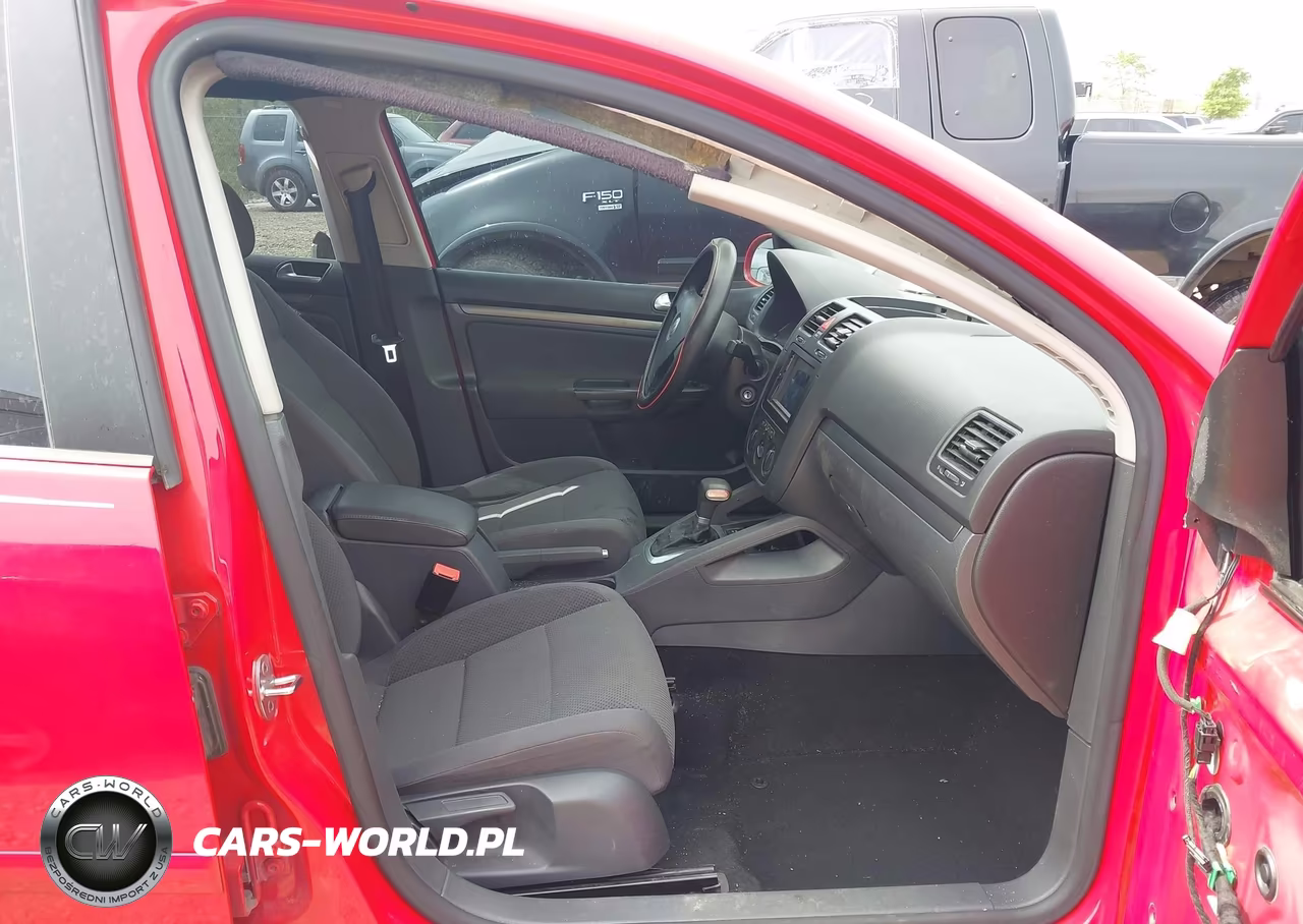 2007 Volkswagen Rabbit 4-Door VIN:WVWDR71K57W173455 - 5