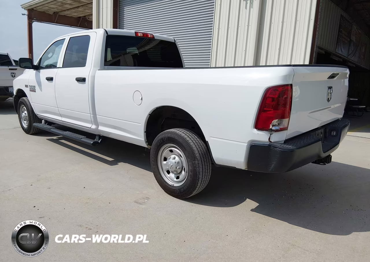 2018 Ram 2500 Tradesman 4X2 8' Box VIN:3C6TR4HT8JG356015 - 3