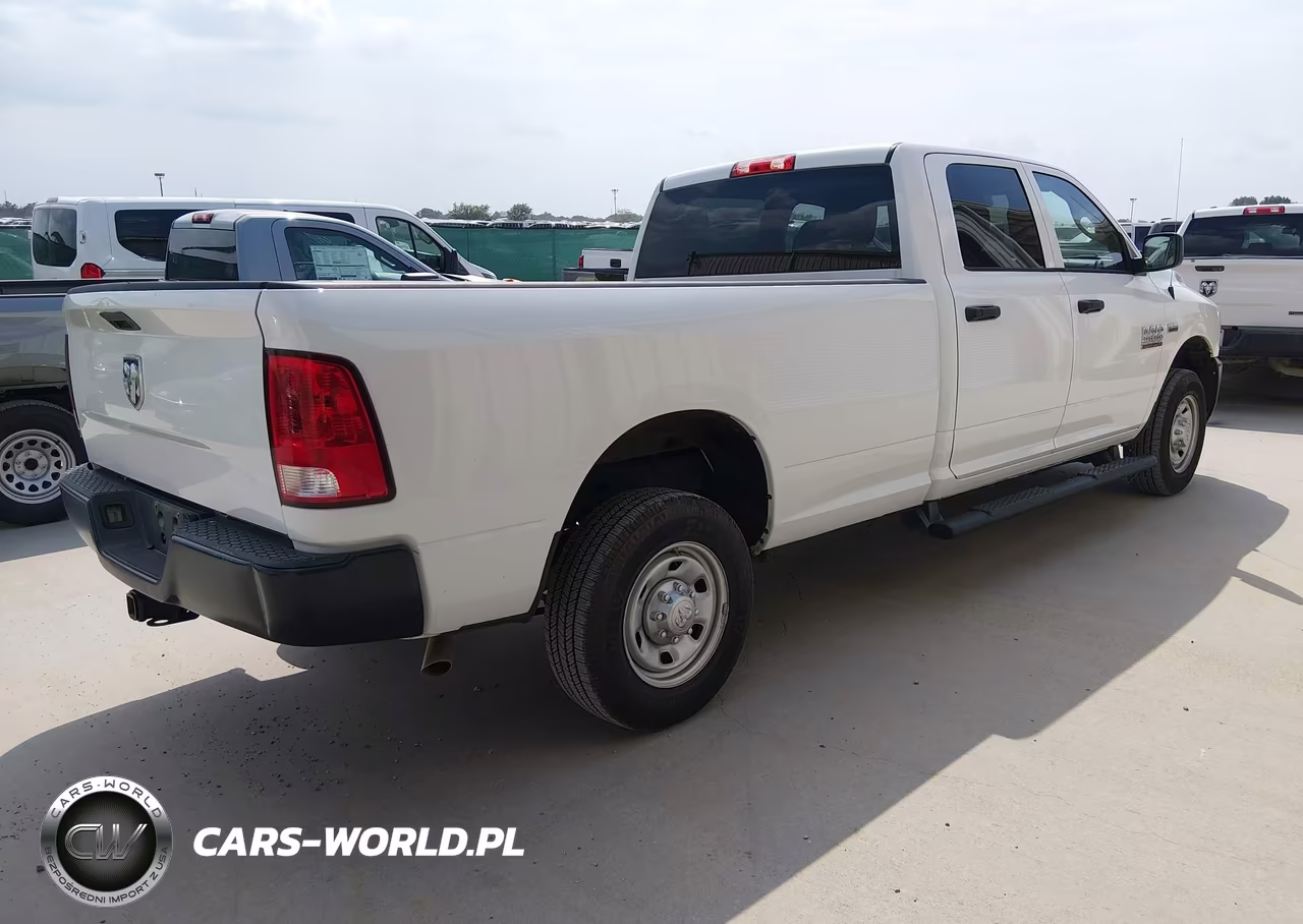 2018 Ram 2500 Tradesman 4X2 8' Box VIN:3C6TR4HT8JG356015 - 4