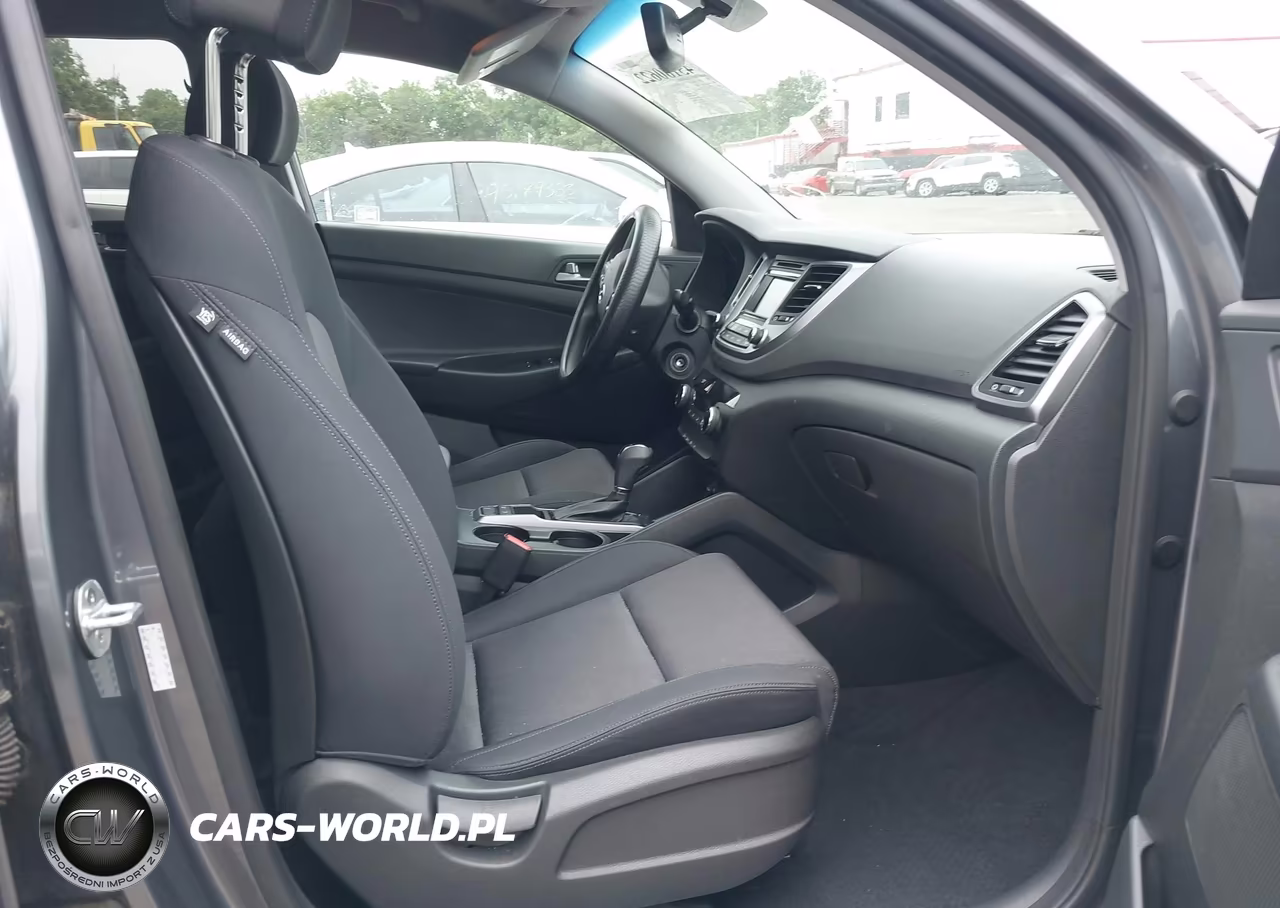 2017 Hyundai Tucson Se VIN:KM8J3CA43HU276252 - 5