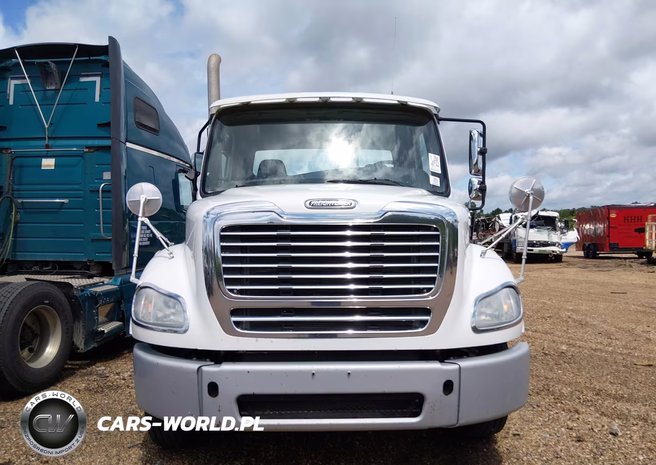 2011 Freightliner M2 112 Medium Duty VIN:1FUJC5DV0BDAY3810 - 16