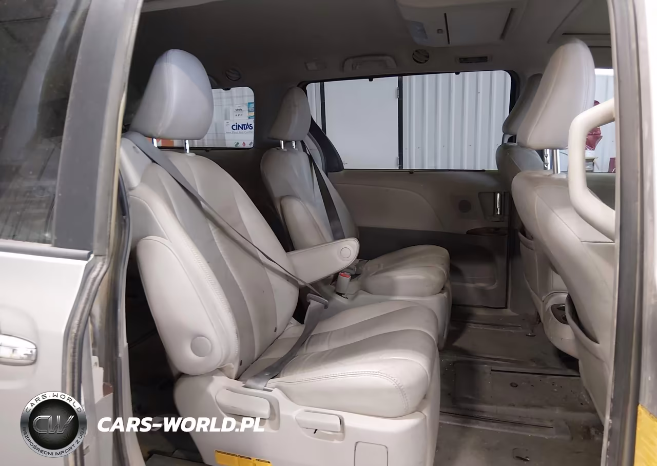 2011 Toyota Sienna Xle VIN:5TDDK3DC7BS024409 - 8
