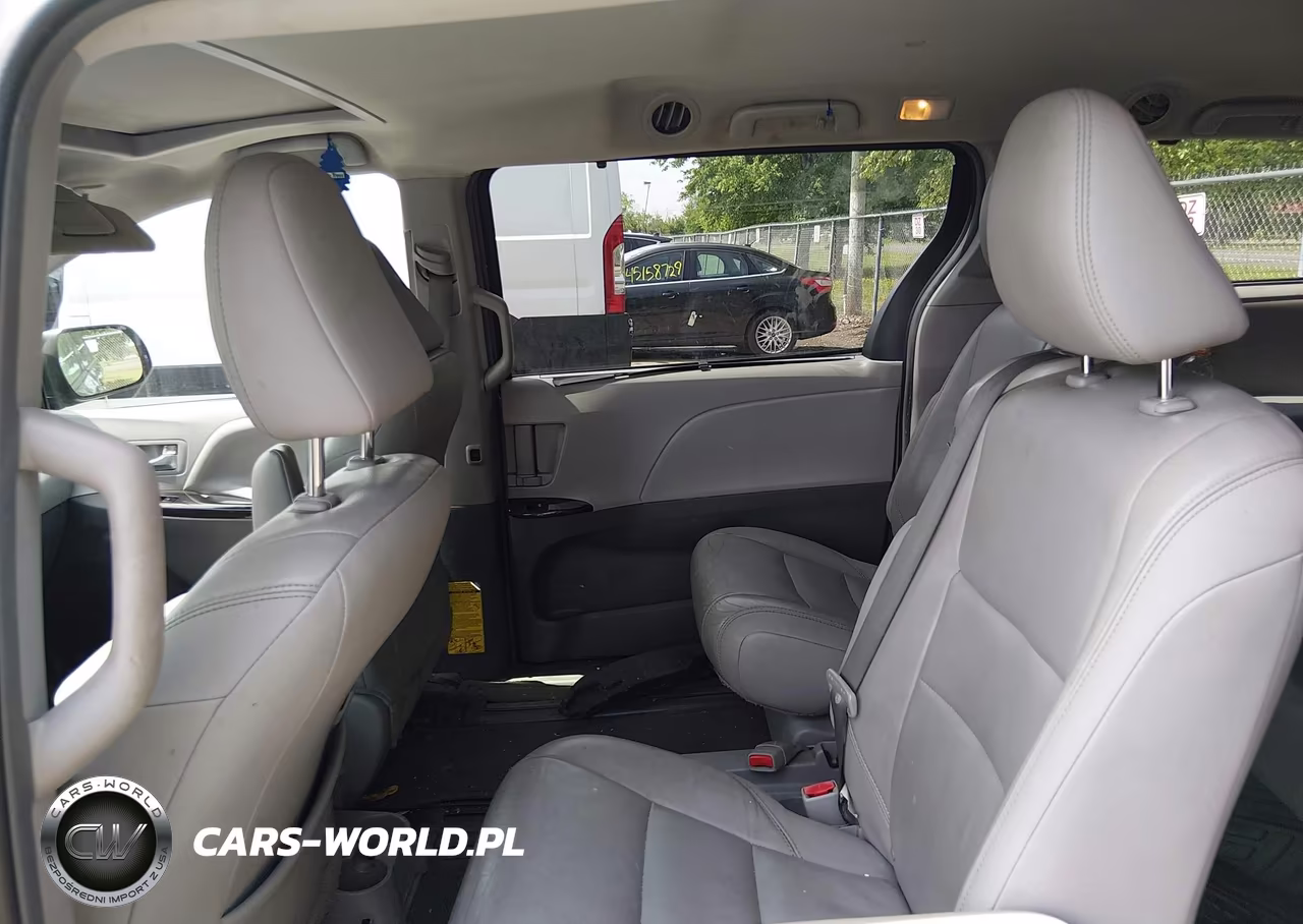 2015 Toyota Sienna Xle 8 Passenger VIN:5TDYK3DCXFS546930 - 8