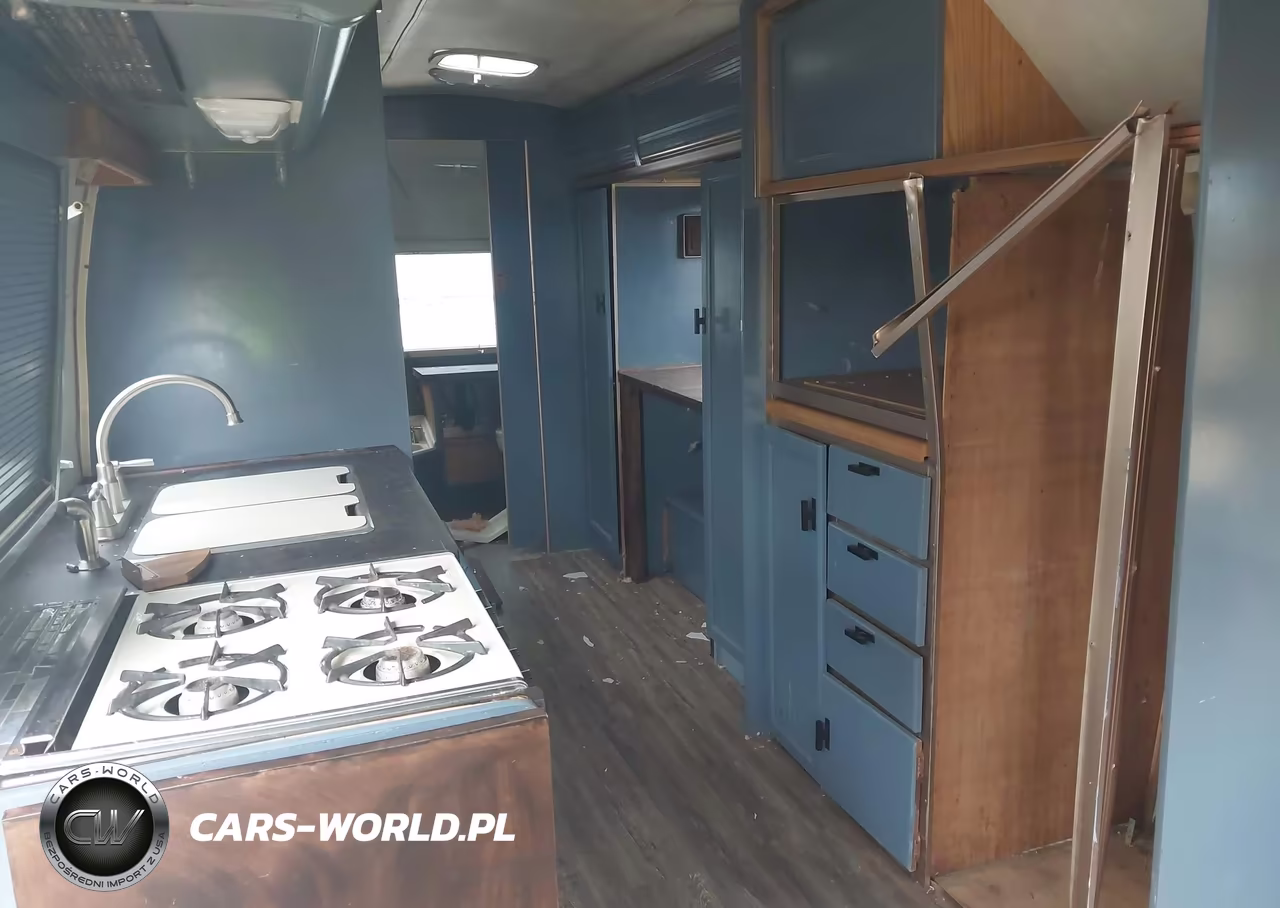 1984 Airstream Sovereign VIN:1STDBAL22EJ502154 - 5
